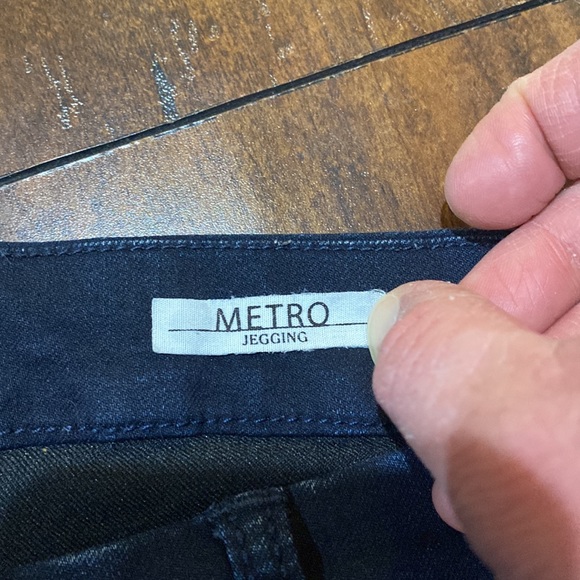 Dear John Metro Skinny Leg Denim Jeggings Size 31 - Picture 4 of 10